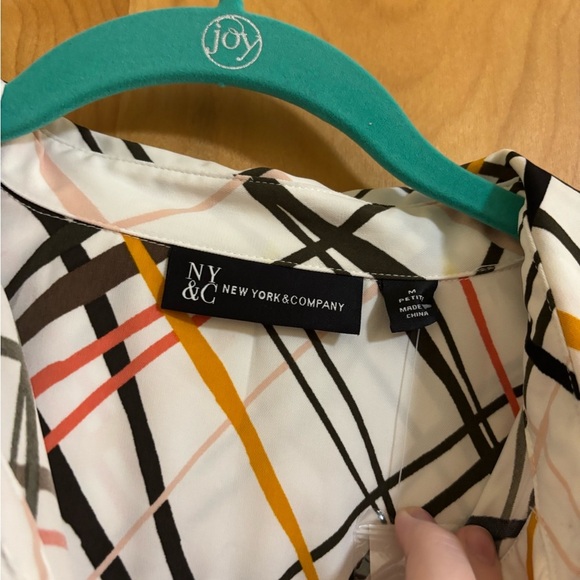 New York and Company Tshirt Dress Midi Medium NWT - Picture 2 of 11